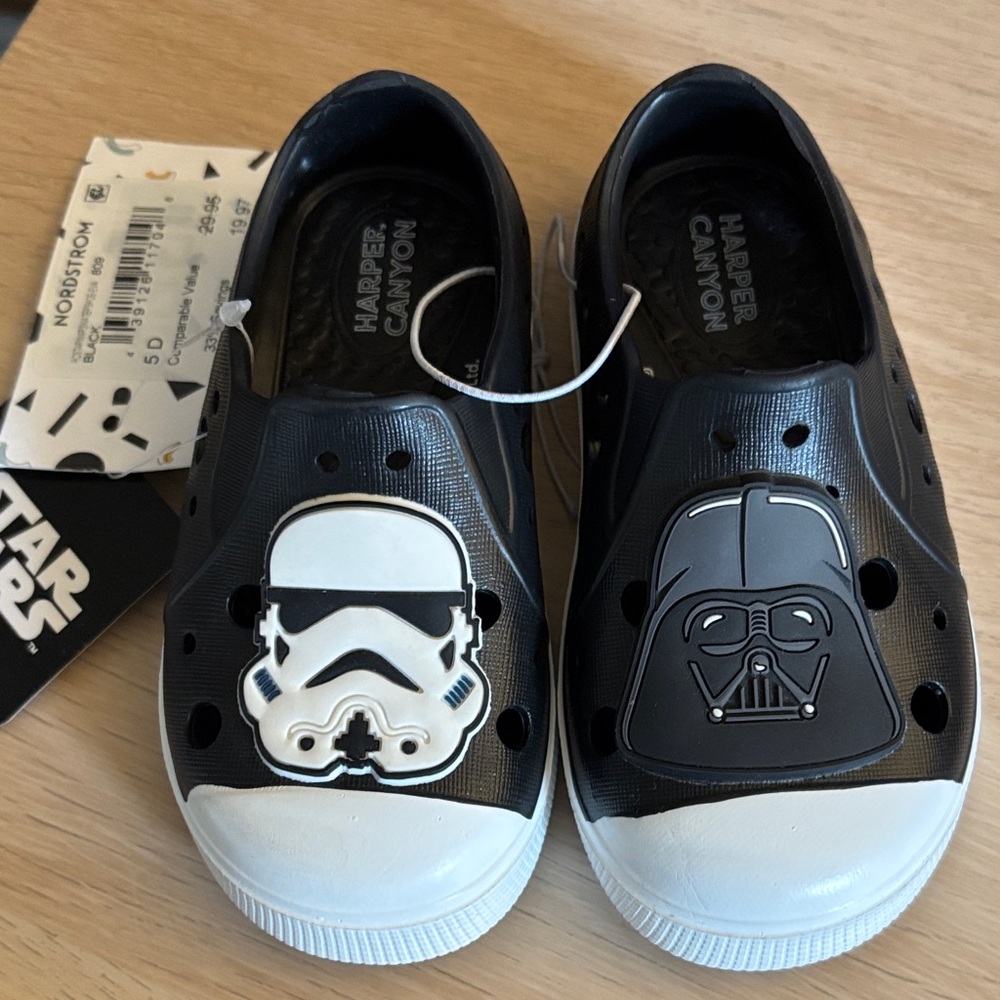 NWT Harper Canyon Black and White Kids Slip-On Water Shoes Star Wars Patches